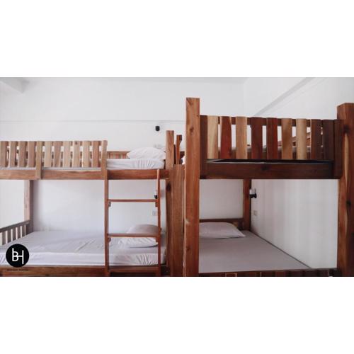 BAAN64 Hostel