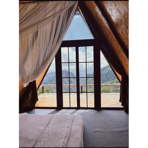 บ้านหิ่งห้อยผาหมี Baanhinghoi phamee