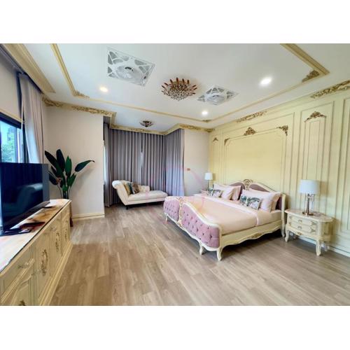 บ้านคุณนาย BaanKhunNaiPhaholyothin24