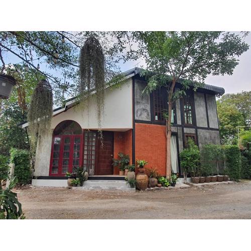 บ้านนกฮูกอิงไม้ Baannokhook