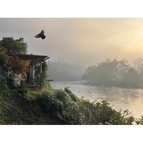 BaanRai KhunYa บ้านไร่คุณย่า