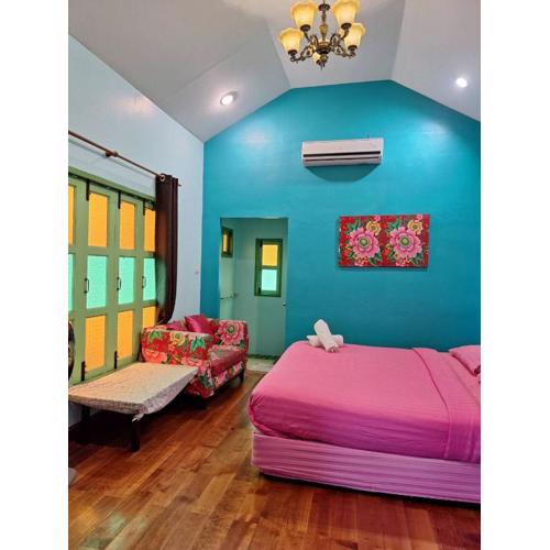 Baanrak amphawa homestay