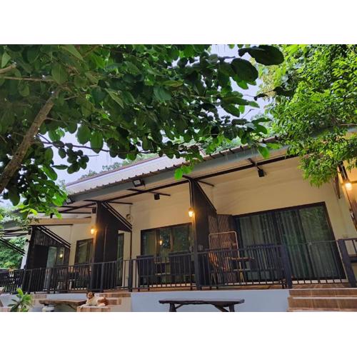 บ้านสามฤดู Baansamruedo