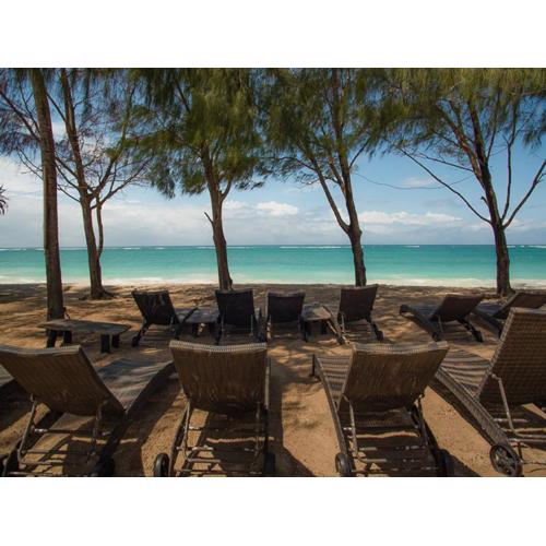 Bahari Dhow Beach Villas