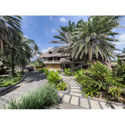 BAIA Nest Surf Villa Near the Beach - WiFi, Self-Serve Breakfast, Pet Friendly with a Fee