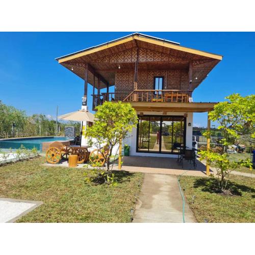 Balai Elmienna - solar powered farm house with pool