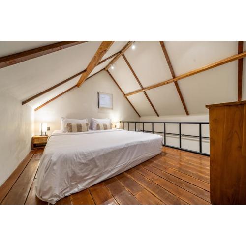 Balance, Beauty and WiFi - Find It All at Sarang Apartments 2