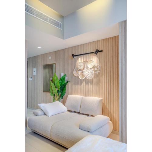 Balcony View Studio at Al Zahia