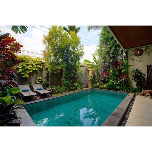 Bali Ayu Hotel & Villas