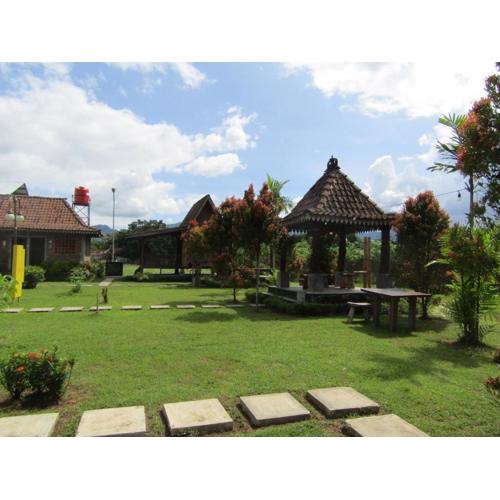 Balkondes Bumiharjo (Kampung Dolanan)