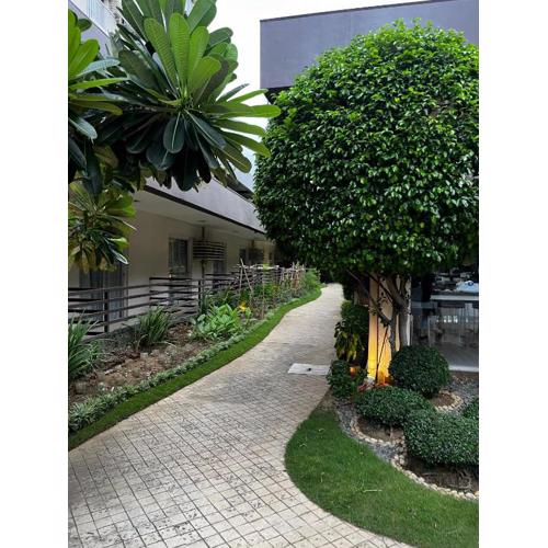 Bamboo bay community