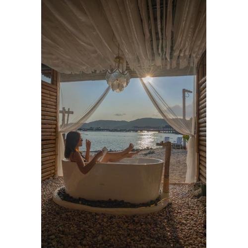 Bamboo Beachfront Koh Larn