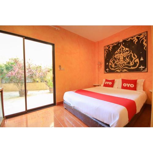 Ban Elephant Blanc Apartment