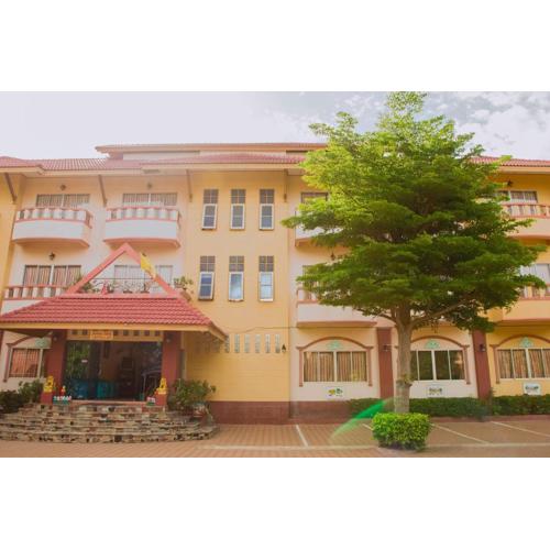 บ้านพร้อมพงศ์ Ban Prompong