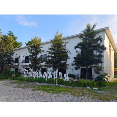 Ban Suan Kun Parn Khao Yai