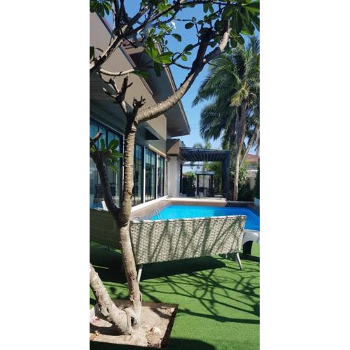 Banamphur Pool Villa