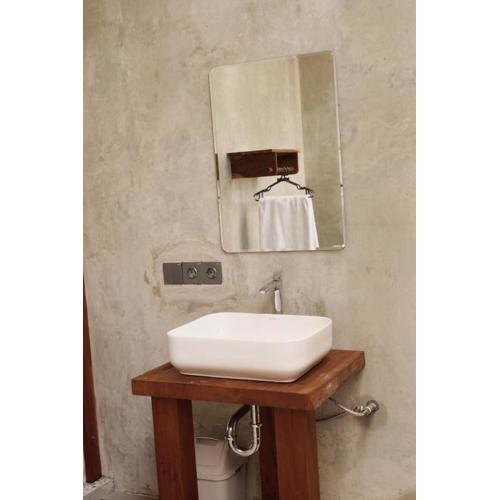 Banana surf and stay