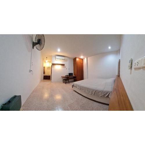 Banchang home village