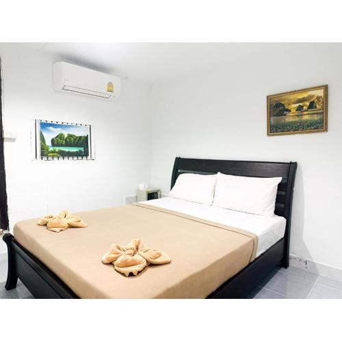 Bang sit Guest House