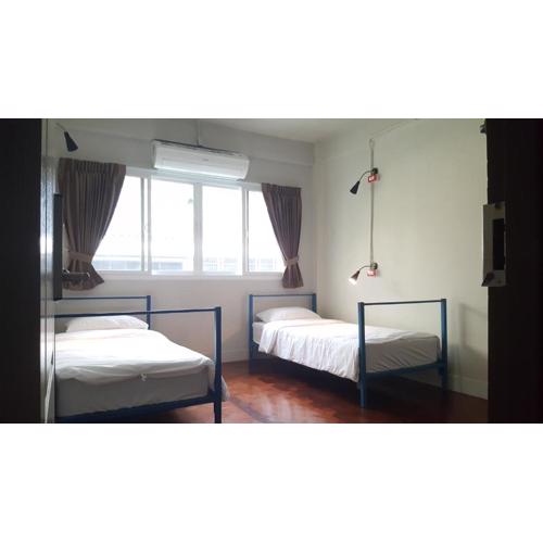 Bangkok Check Inn @Chareon Krung