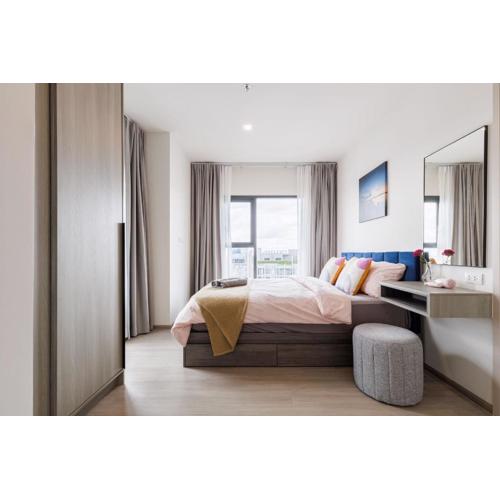 Bangkok city center-thong lo-rca-high-rise one-bedroom