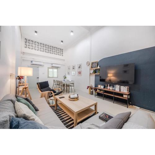 Bangkok Group Haven - 6BR Bangchak BTS 12 sleeps RB4