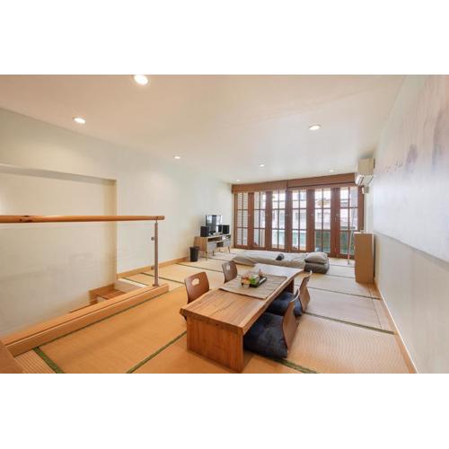 Bangkok Japanese designed 3BR Home Ekkamai BTS