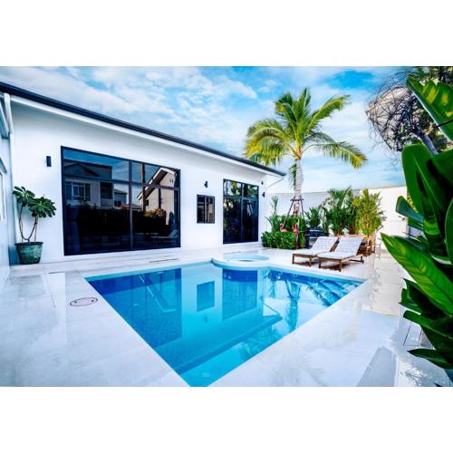 Bangkok Luxury Private Pool & Jacuzzi Villa , Daily Maid