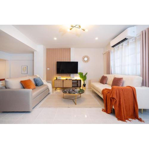 Bangla house with 4 houses Pick house before BOOK