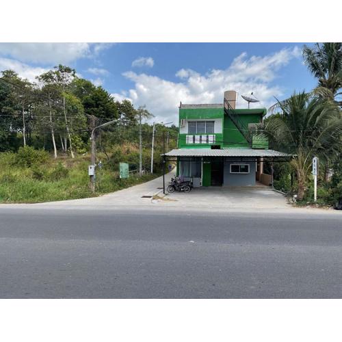 Bangreen Naiyang Hotel