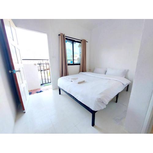 Bao Patong Beach PHUKET เบา หาดป่าตอง ภูเก็ต