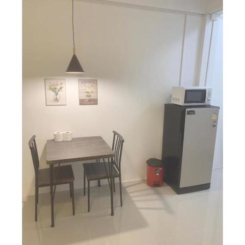 Barzilla Bar And Guesthouse