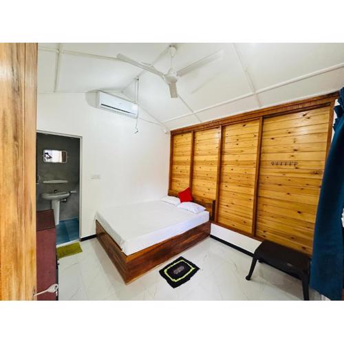 Bashi eco beach cabana