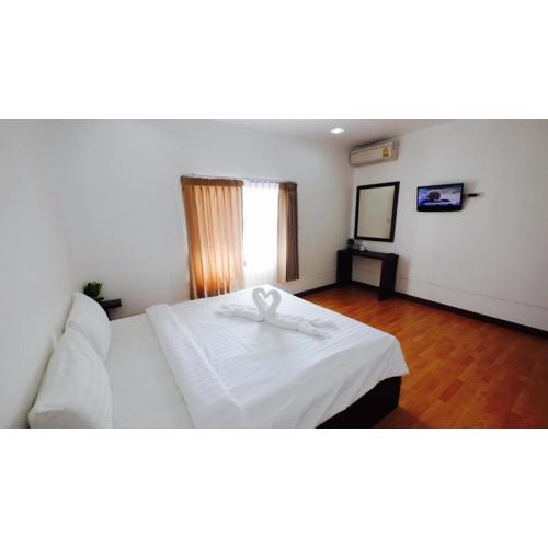 Basic Line Hotel @ Loikroh