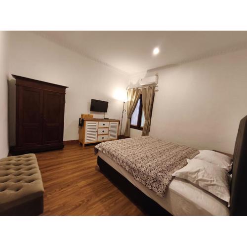 Bata Merah Guesthouse