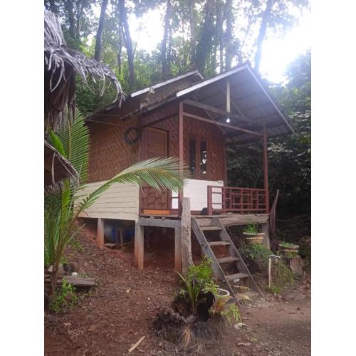 batu putih cottage karimunjawa