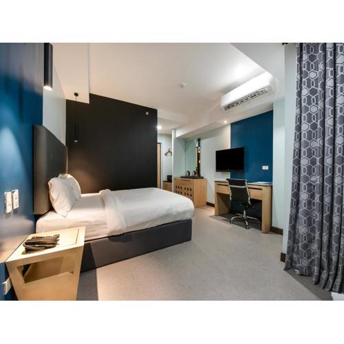 Bay Area Suites Manila