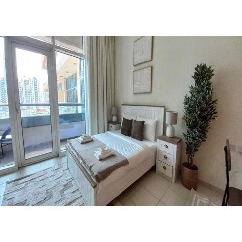 Bay Square studio Bay view