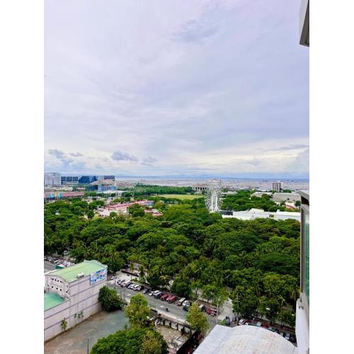 Bayview near CCP, PICC, Airport, MOA, Okada at Radiance
