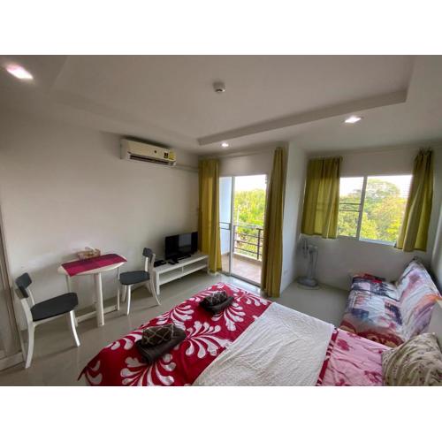 Beach 7 Condo 13 by ThaiminatorPattaya