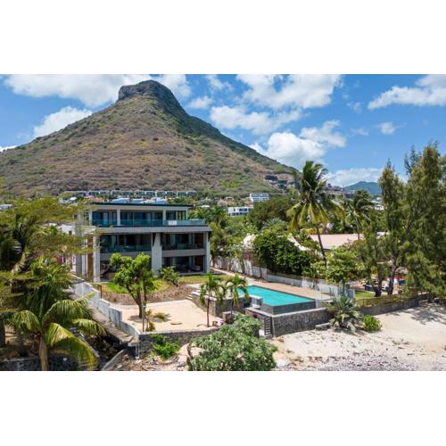 Beach and Mountain - Tamarin