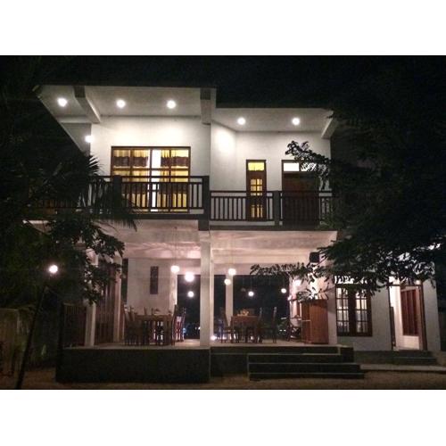 Beach House Habaraduwa