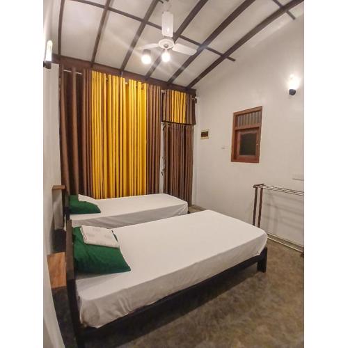 Beach House Mahamodara