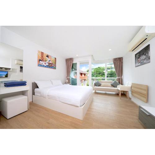 Beach Life & Surf Thrills, Stay at Kata Suite 8-132 in Kata Oasis Residence
