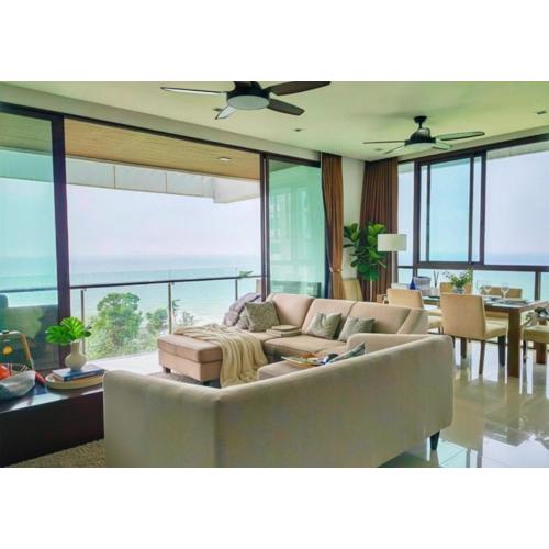 Beach Penthouse - 3 BR, Jacuzzi, Marriott pool access