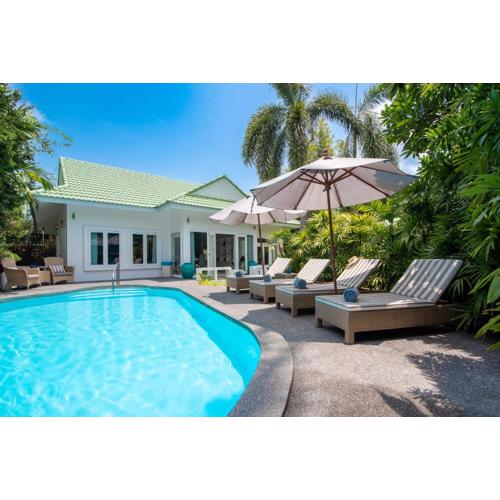 Beach Resort 2 Bedroom Pool Villa