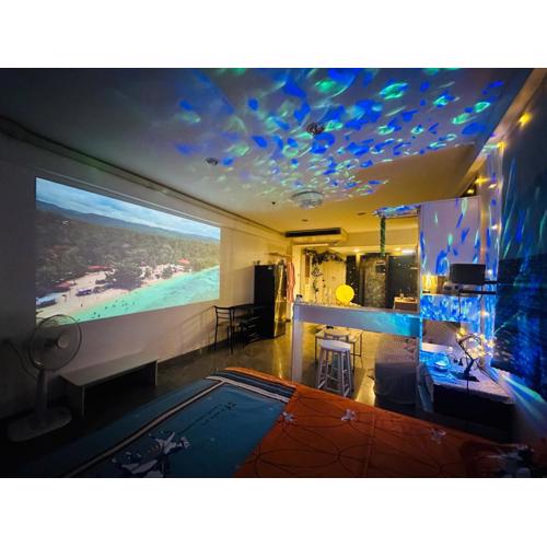 Beach Seaview Jomtien-tub, projector, high speed Wi-Fi