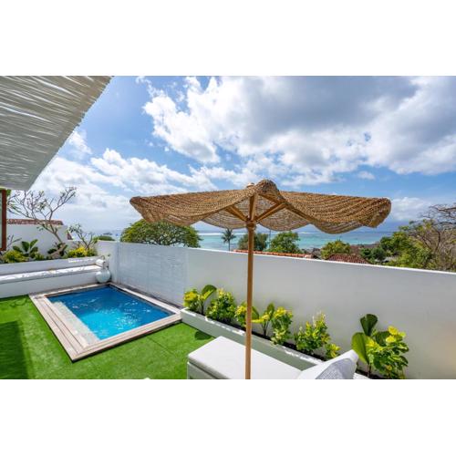 Beach Tonic Lembongan