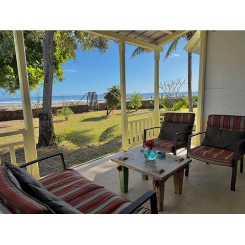 BEACHFRONT - Les Fleurs Du Tamarin Residences