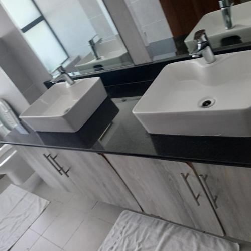 Beachfront 3 bedroom apartment